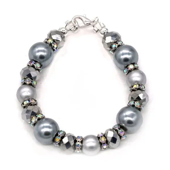 Bracelet with black and gray pearl beads and lobster clasp. - Picture 2 of 2